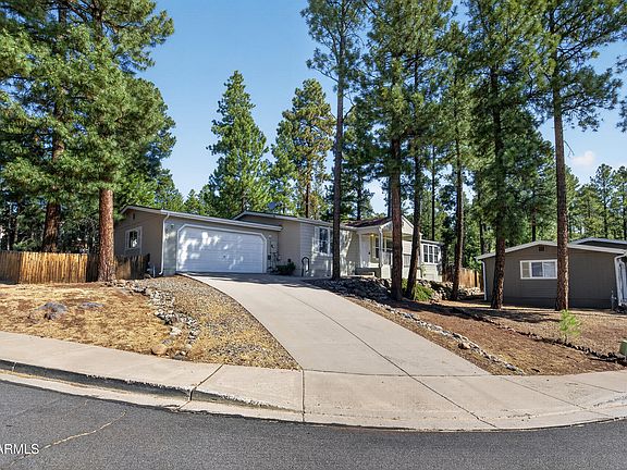 3rd image of 2398 W CORONADO Avenue