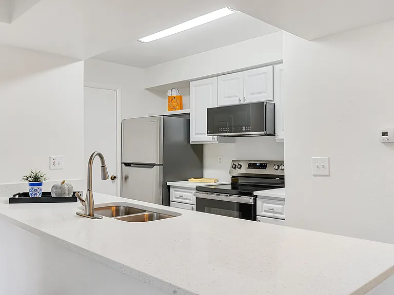 3012 Parkway Blvd #307 — Photo 4