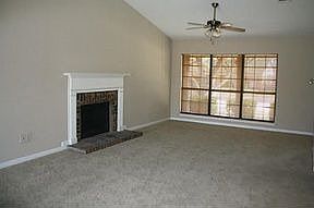 1st image of 2923 Naples Dr