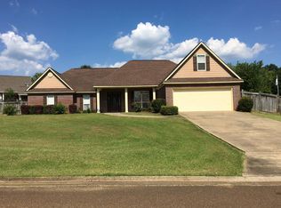 226 Trace Ridge Dr, Kosciusko, MS 39090