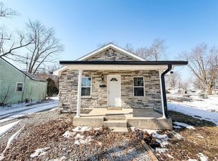 9 NW 4th St, Casey, IL