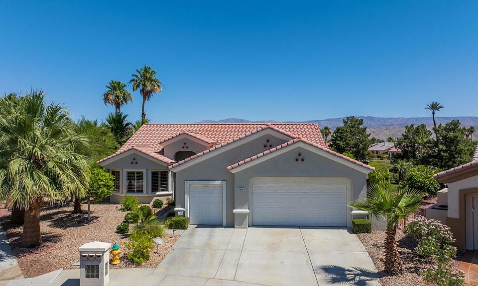 1st image of 39318 Gleneagles Cir