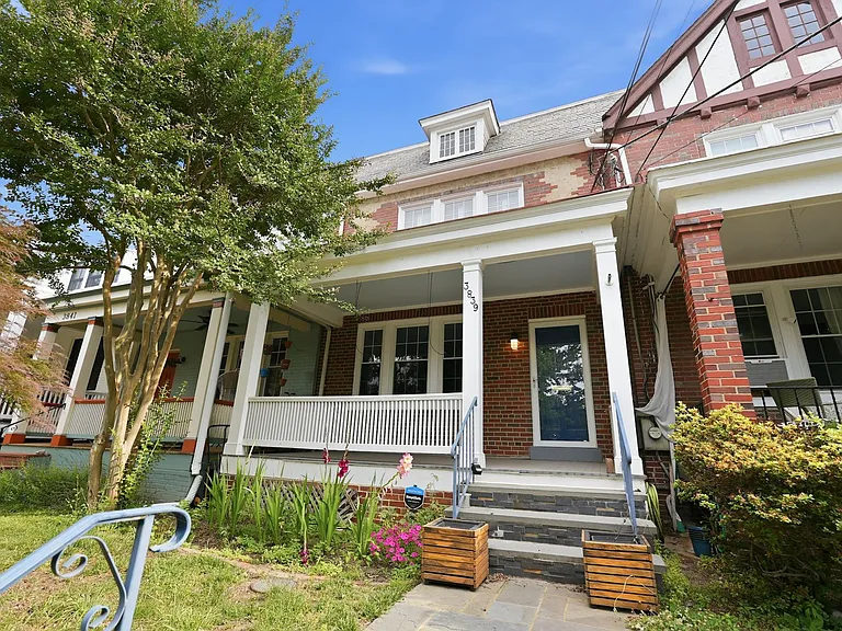3839 Beecher St NW — Photo 45