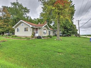 110 N Twin Lakes Rd, Decatur, IL 62522