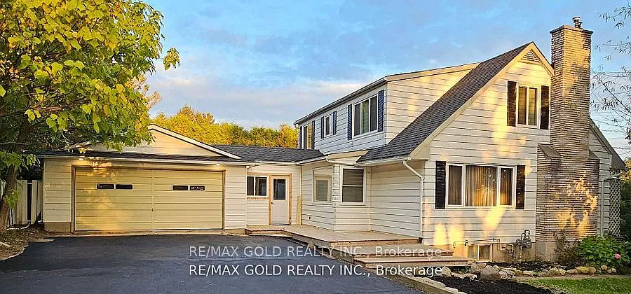 6 bed, $2,900 — Photo 1