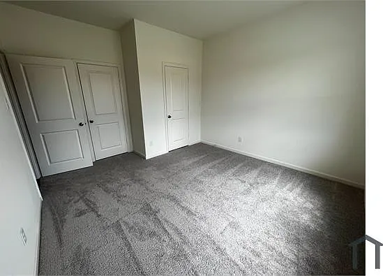 1230 Lambert Dr #L — Photo 13