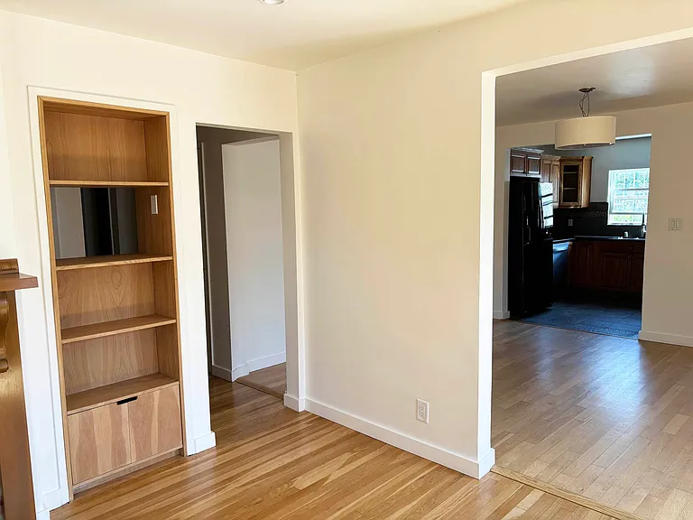 5931 Comey Ave — Photo 7