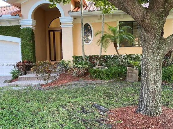 7564 SW 190th St, Cutler Bay, FL 33157