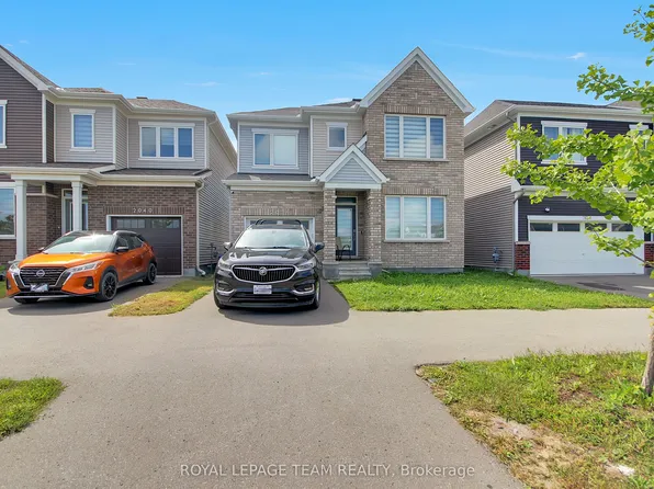 2036 Elevation Rd, Ottawa, ON K2J 6X5