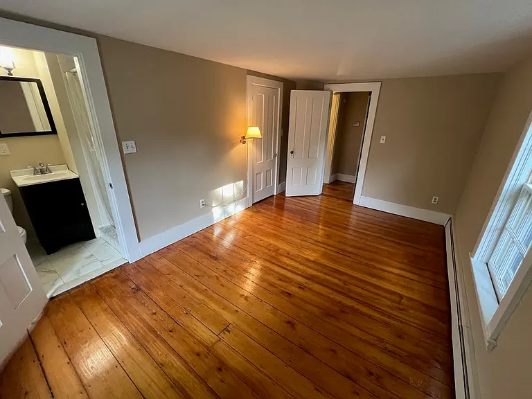 1056 Beacon St — Photo 12