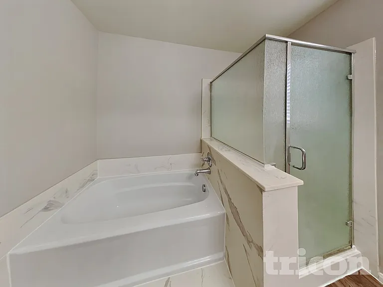 9804 Gold Pan Ct — Photo 8
