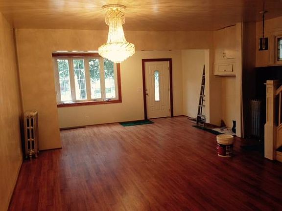 4th image of 113-10 107 Ave