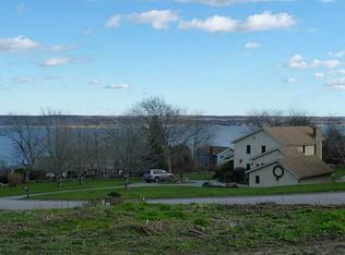 100 Lepes Rd, Portsmouth, RI 02871