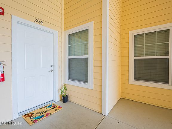 5th image of 4911 KEY LIME Drive #304