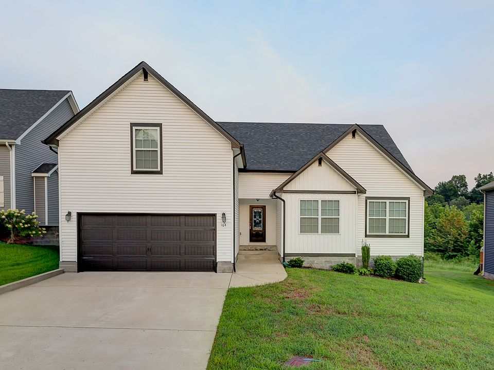 1st image of 164 Bonnell Dr