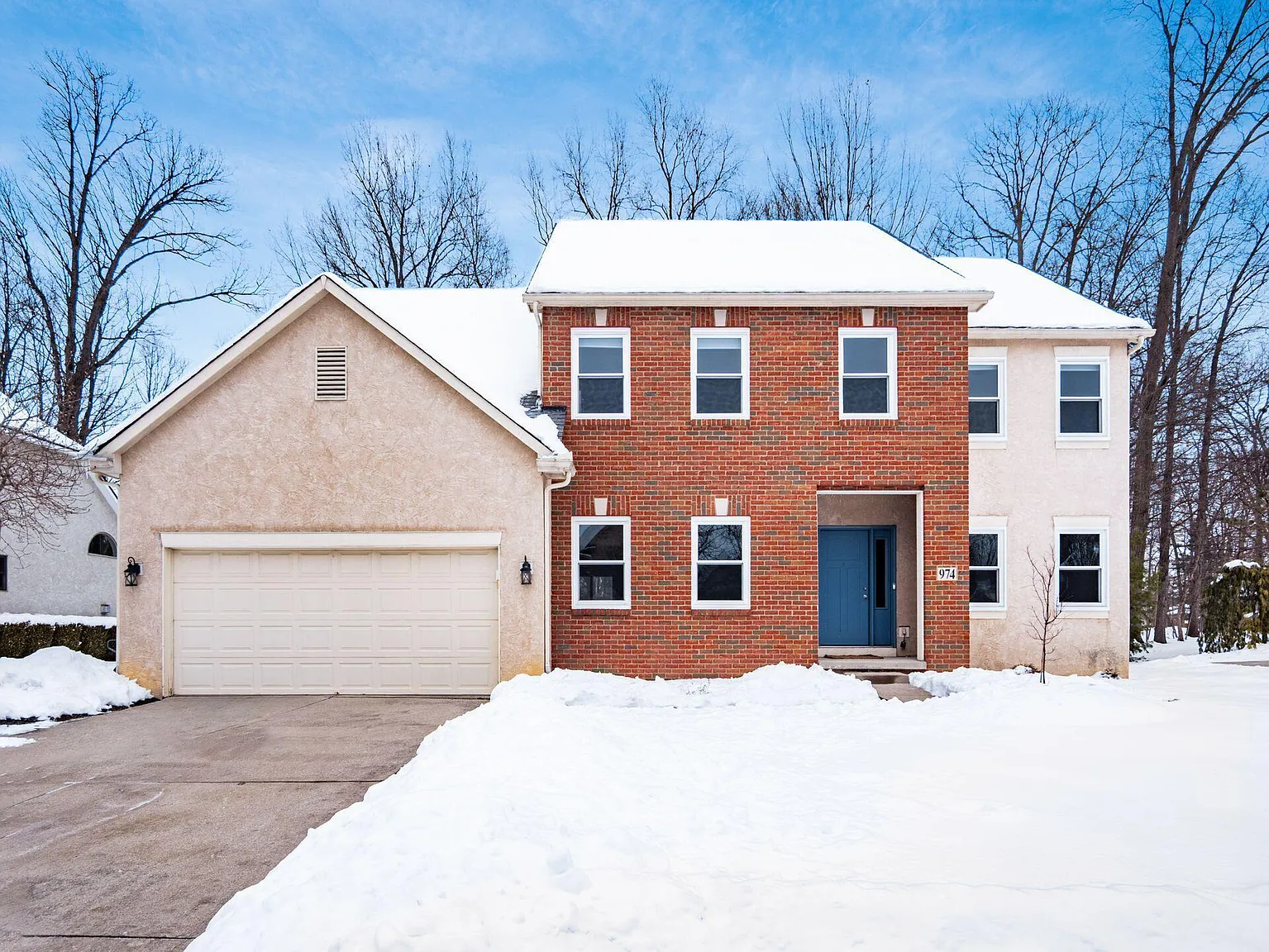 974 Wake Dr photo 1