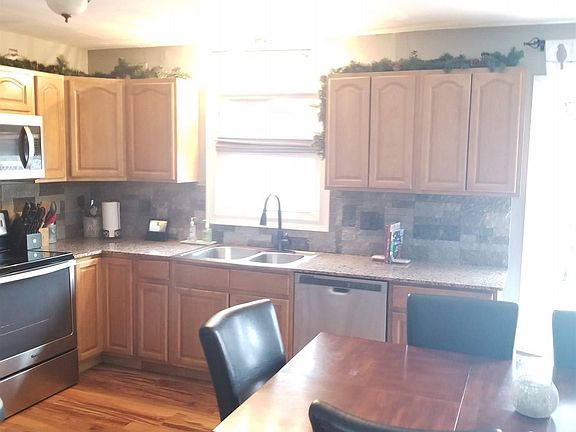 2nd image of 34 Westwood Ln