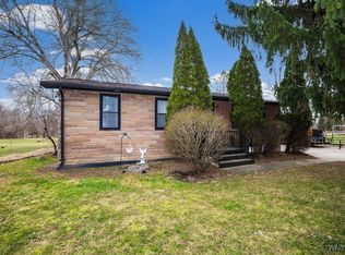 12284 Tonawanda Creek Rd, Akron, NY 14001