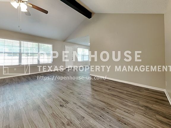 5th image of 16854 Gleneagle Dr N