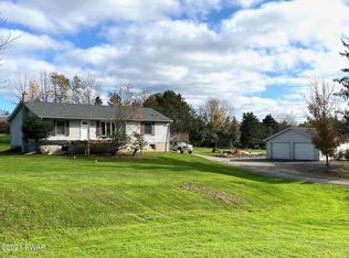 118 Smith Hill Rd, Honesdale, PA 18431