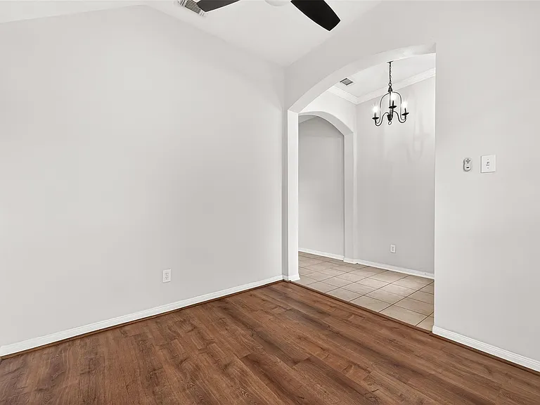 6030 Wildbriar Ln — Photo 10