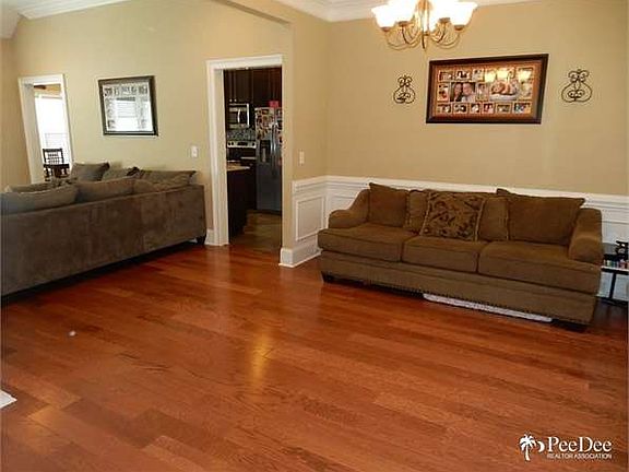 2nd image of 3721 Beckford St