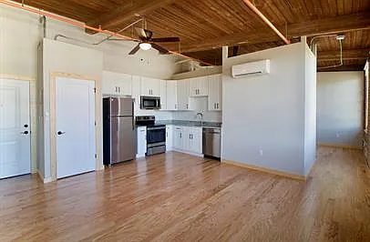 1701 12th St #204 — Photo 31
