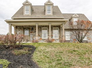 1401 Longfellow Ct, New Cumberland, PA 17070