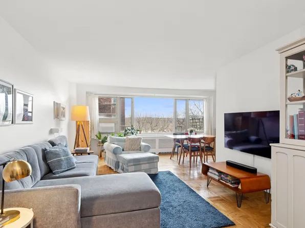 900 West 190th Street 5B image 1 of 13