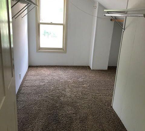 5th image of 416 Marston Pl