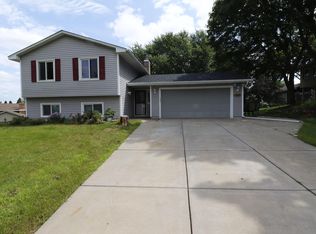 15938 Harwell Ave, Apple Valley, MN 55124