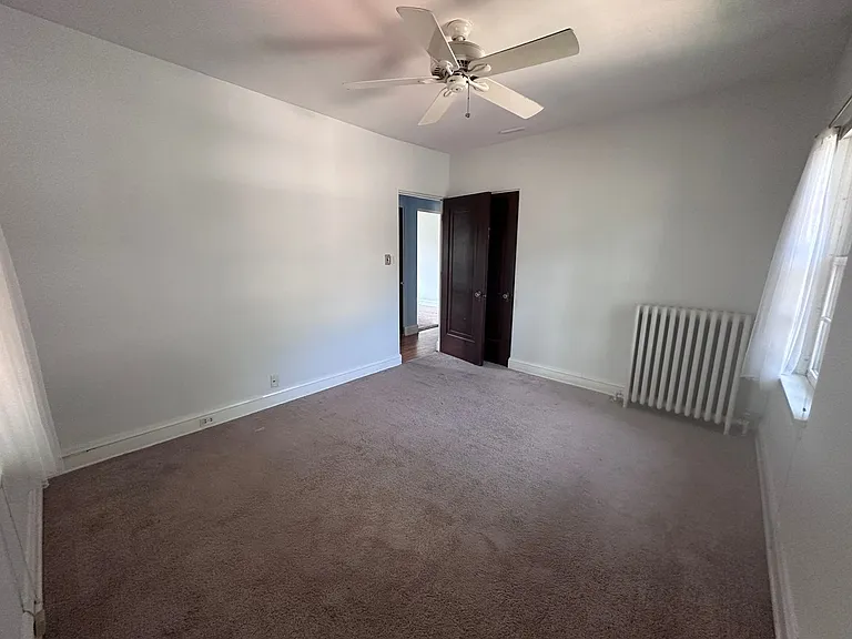 2921 Sunset Blvd — Photo 15