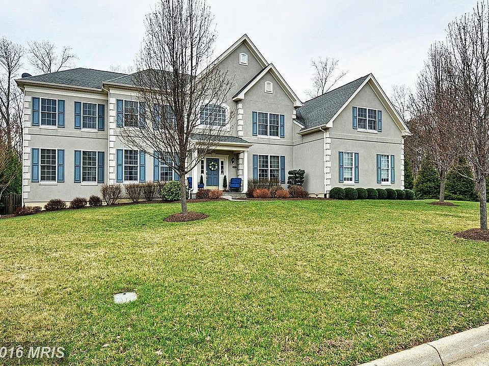 1st image of 23277 Meadowvale Glen Ct
