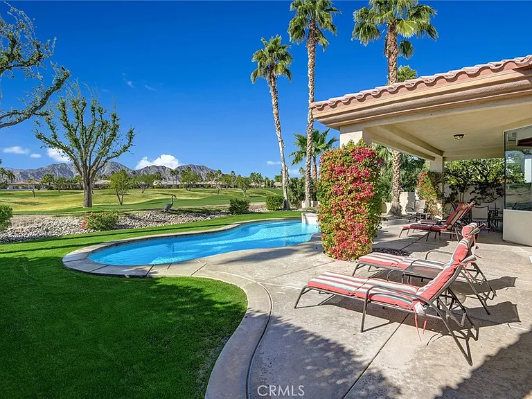 57575 Seminole Dr — Photo 43