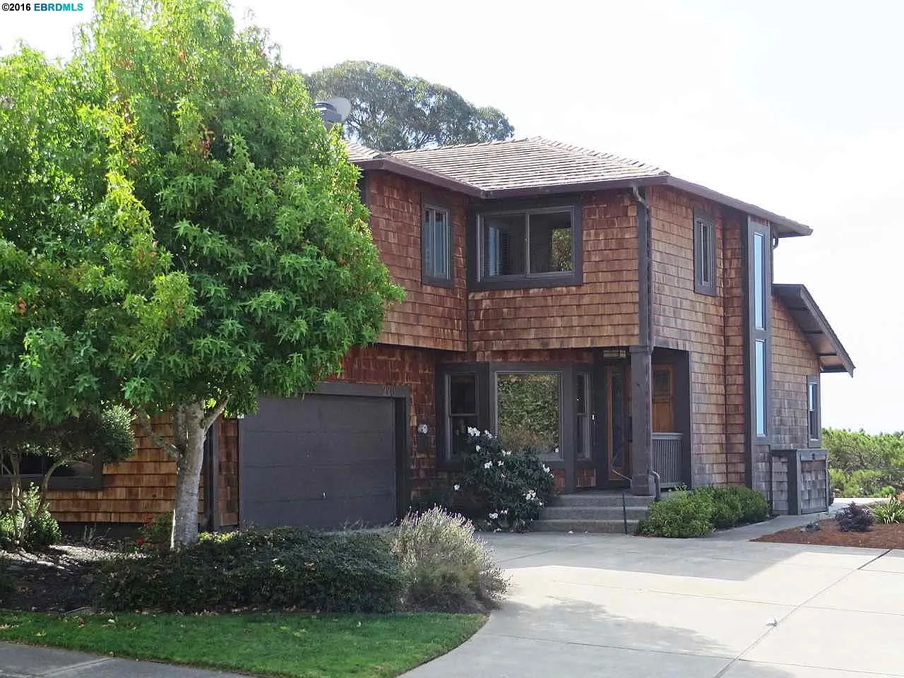 2207 Spyglass Ln photo 1
