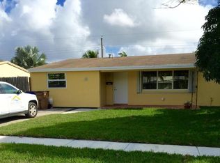 1424 SW 1st Ave, Deerfield Beach, FL 33441