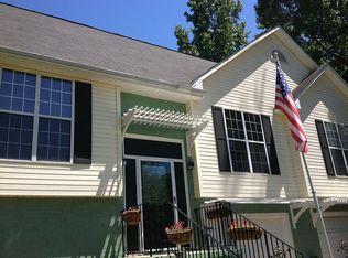 5 Montford Ct, Travelers Rest, SC 29690