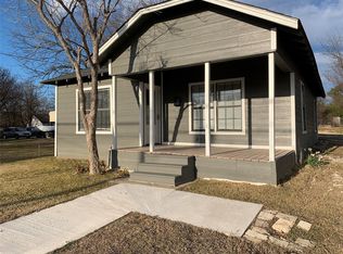 602 Lawrence St, Terrell, TX 75160