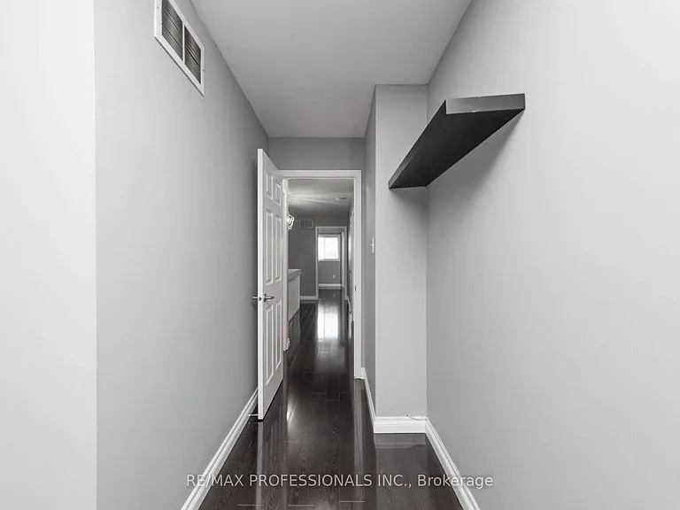 1362 Brookstar Dr — Photo 16