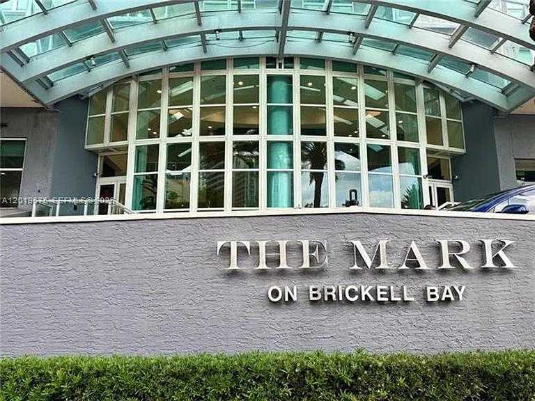 1155 Brickell Bay Dr #1205 — Photo 34