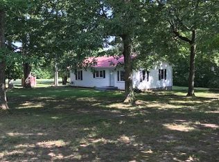 2830 Oak Grove Church Rd, Bethpage, TN 37022