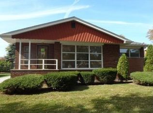 726 Cedar Ln, Chicago Heights, IL 60411