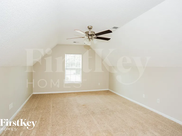 5415 Tucker Phillips Dr — Photo 12