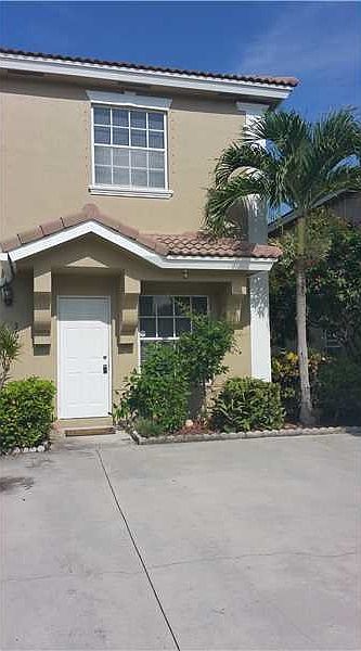 1st image of 364 SW 122nd Ave