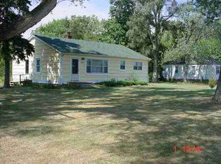 33909 Red Run St, Sterling Heights, MI 48312