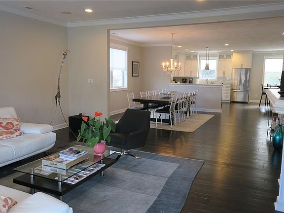 3rd image of 2301 Evangelines Way