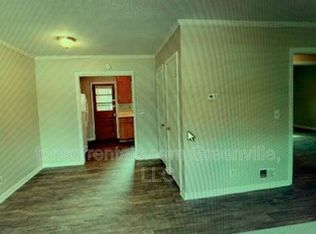 914 Cross Anchor Rd, Woodruff, SC 29388