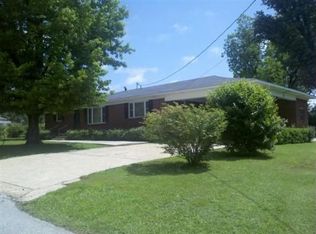 213 S Plain St, Rector, AR 72461