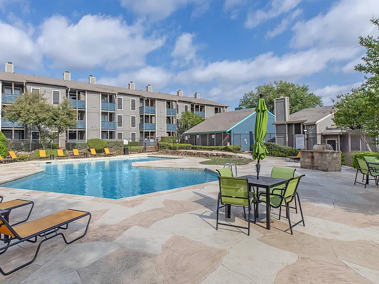 Villas at Alameda — Photo 11