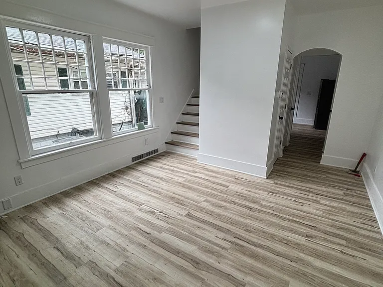 418 W Park Ave #1 — Photo 6